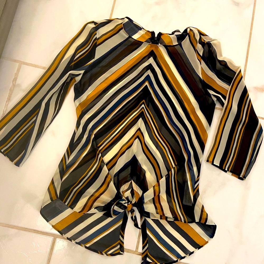 Beautiful top